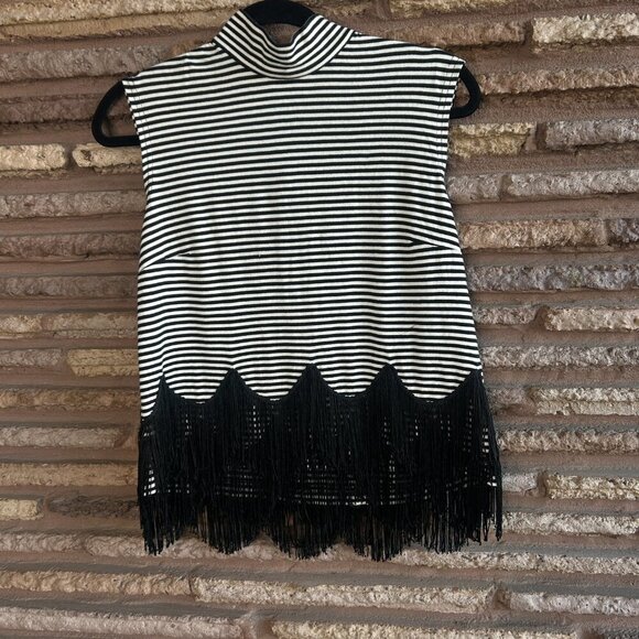 Marc Jacobs Mock Neck Sleeveless Striped Top with Scalloped Fringe Hem Small - Picture 9 of 10
